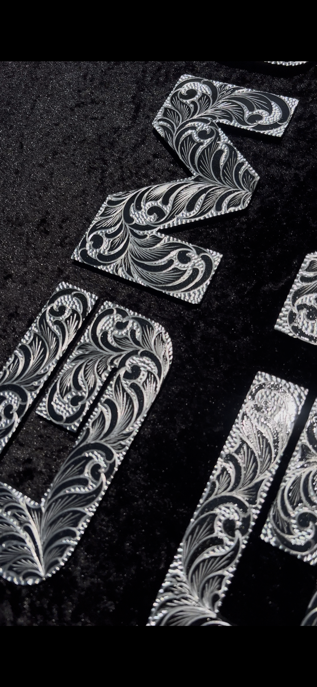 gmc emblem Sierra 2019-2025 /2023-25 Canyon / choose color!